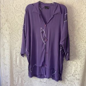 LAVENDER HI LO TRIBAL FISH PRINT TOP BLOUSE